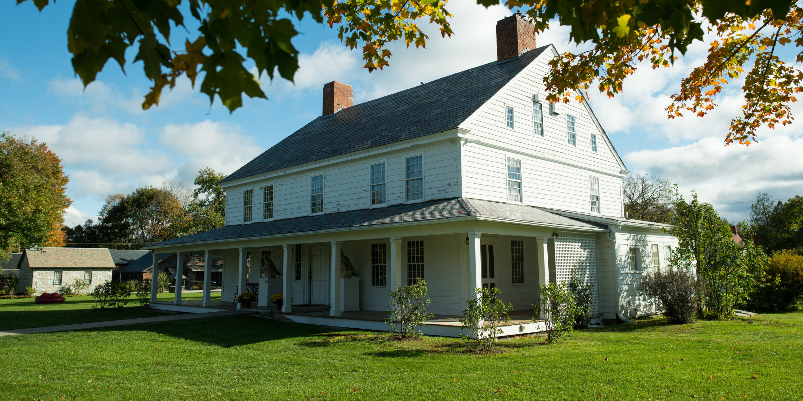 Sleuthing Around Stagecoach Inn And Stencil House - Shelburne Museum